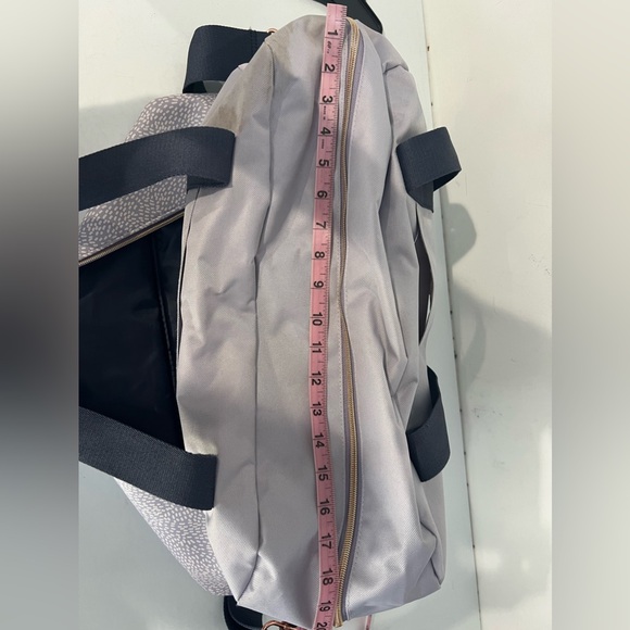 Design Love Fest Lavender DUFFLE BAG - Picture 6 of 8